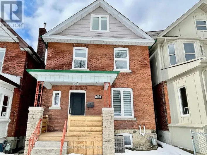 UPPER - 20 ST CLAIR GARDENS, Toronto