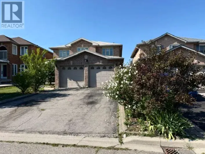 UPPER - 24 ARBORVIEW CRESCENT, Toronto