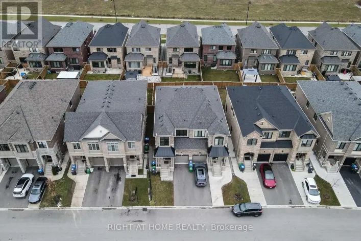 UPPER - 25 HUBBELL ROAD, Brampton