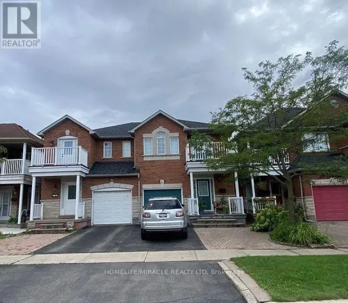 UPPER - 25 OLITI COURT, Toronto