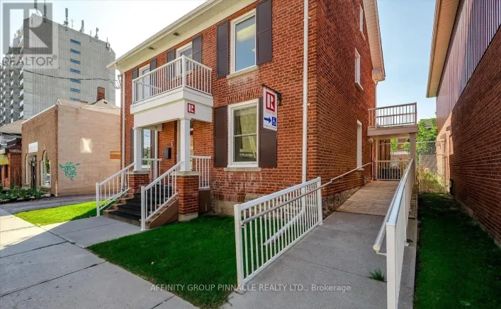 UPPER - 273 CHARLOTTE STREET, Peterborough