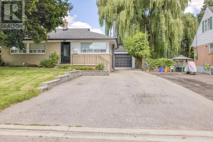 UPPER - 279 ELMWOOD CRESCENT, Milton