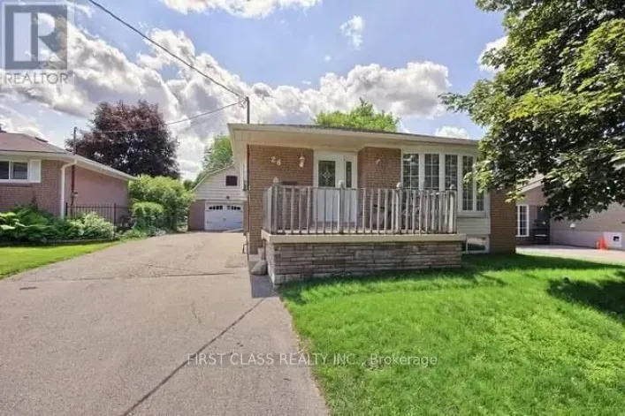 UPPER - 28 COLLINS CRESCENT, Aurora