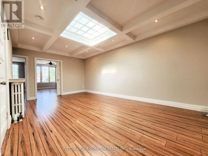 UPPER - 291 RONCESVALLES AVENUE, Toronto