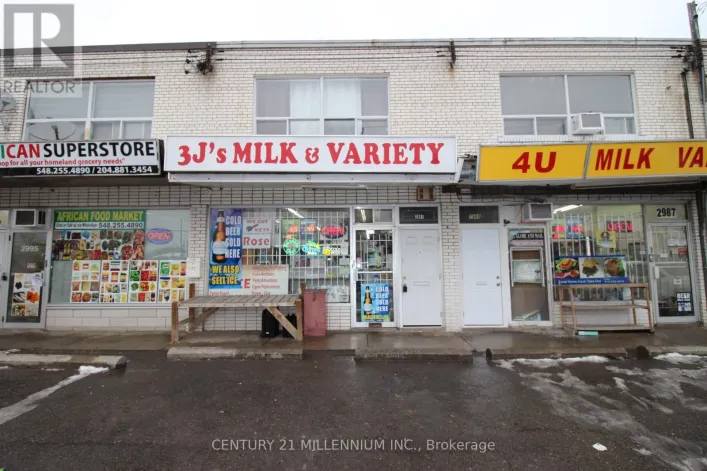 UPPER - 2991 ISLINGTON AVENUE, Toronto