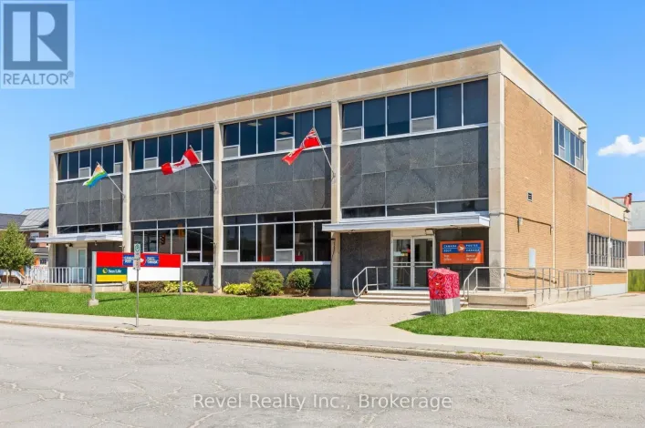 UPPER 3 - 34 CAMBRIDGE STREET S, Kawartha Lakes
