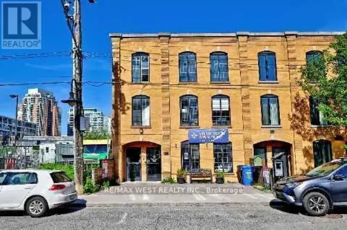 UPPER - 31 ATLANTIC AVENUE, Toronto