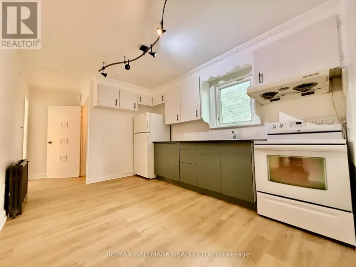 UPPER - 314 BROWNS LINE, Toronto