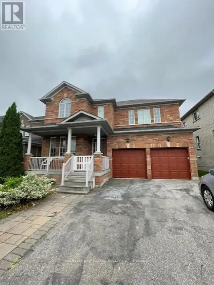(UPPER) - 356 COACHWHIP TRAIL, Newmarket