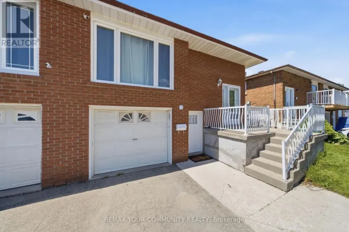 UPPER - 36 ROSEVILLE DRIVE, Brampton