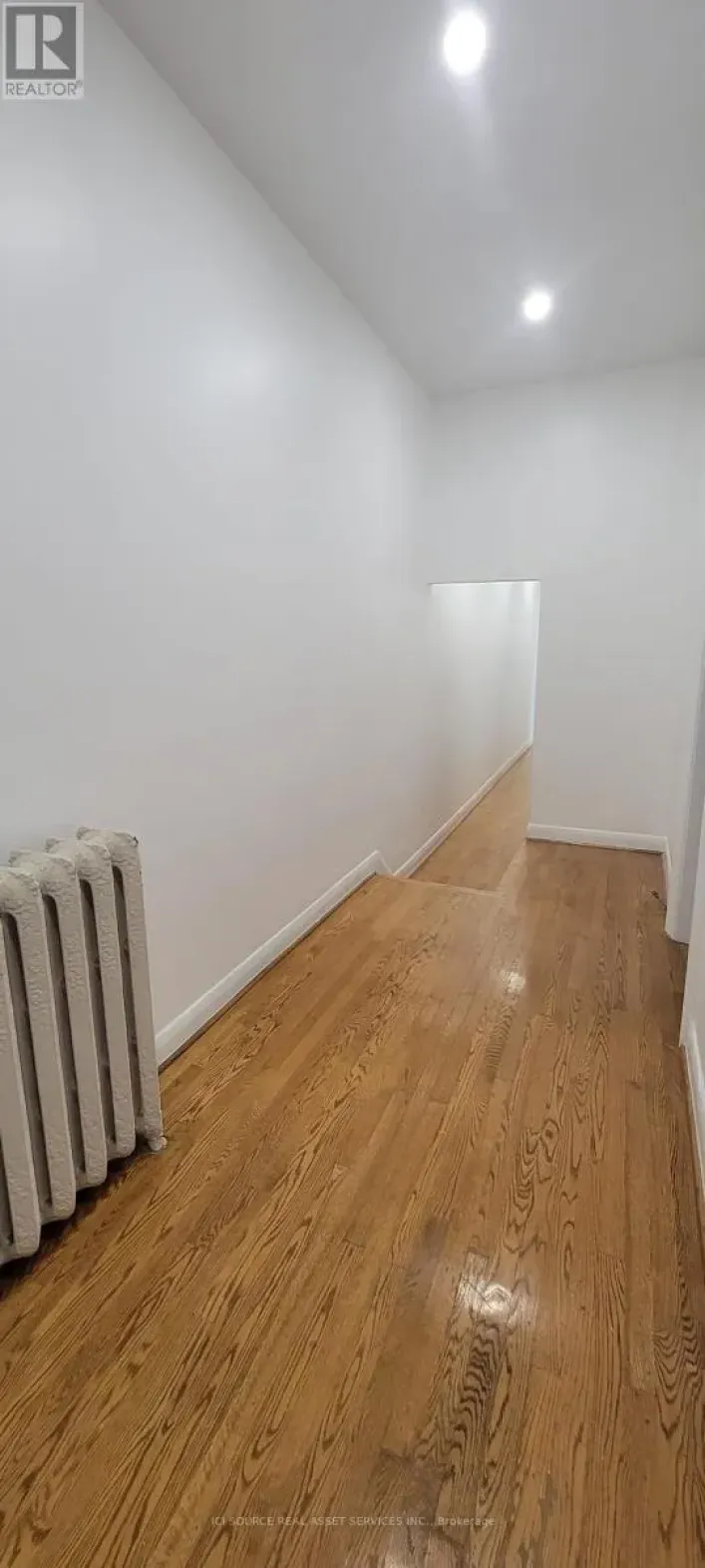 UPPER - 360 GERRARD STREET E, Toronto