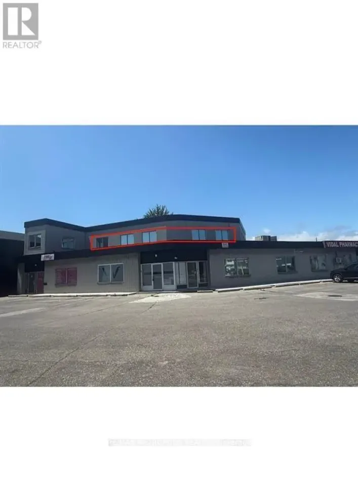 UPPER - 373 VIDAL STREET S, Sarnia