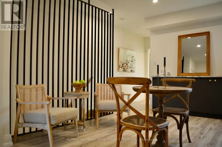 UPPER - 398 CONCORD AVENUE, Toronto