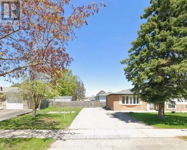UPPER - 4 MARKWOOD DRIVE, Kitchener
