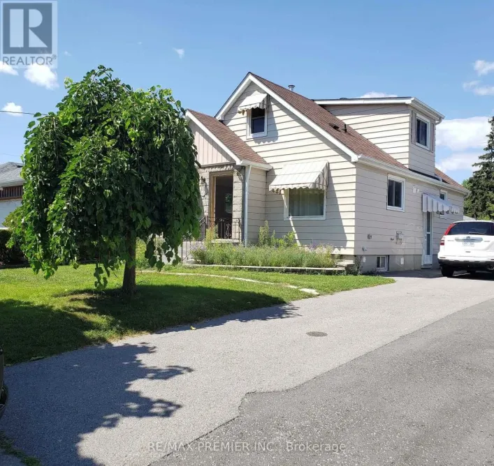 UPPER - 40 BYNG AVENUE, Oshawa