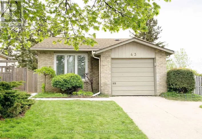 UPPER - 43 KANATA CRESCENT, Brantford