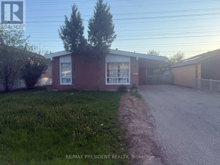 UPPER - 45 ELMVALE CRESCENT, Toronto
