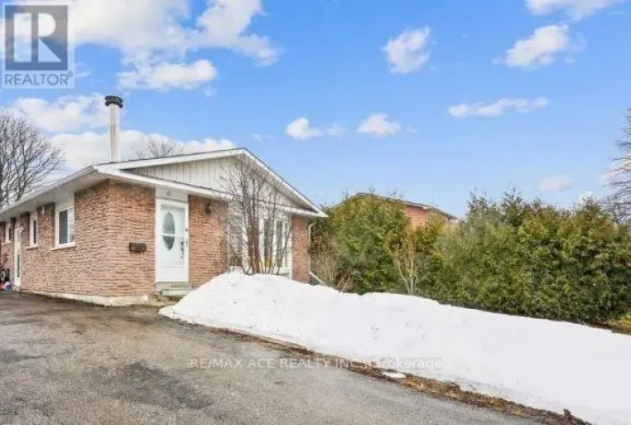UPPER - 45 SNOWBALL CRESCENT, Toronto