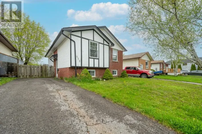 UPPER - 453 CRYSTAL DRIVE, Peterborough