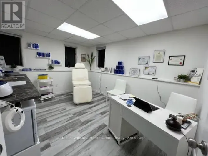 UPPER - 465A ST PATRICK STREET W, Centre Wellington