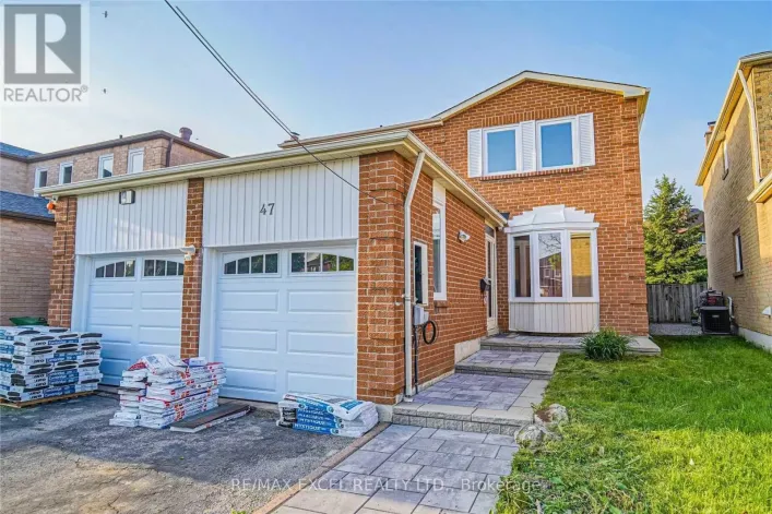 UPPER - 47 WHITELEAF CRESCENT, Toronto