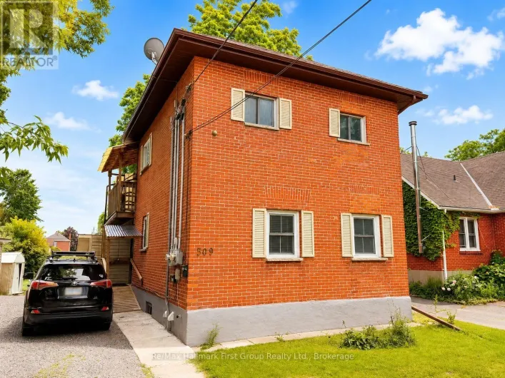 UPPER - 509 PARNELL STREET, Peterborough