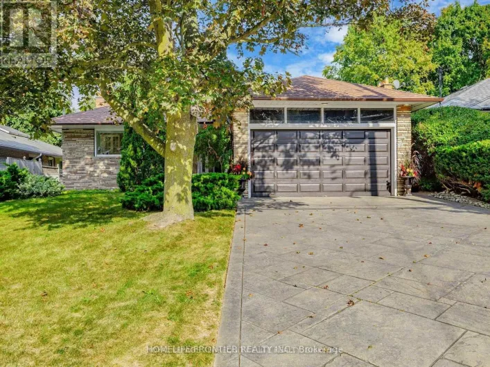 UPPER - 52 LANDFAIR CRESCENT, Toronto