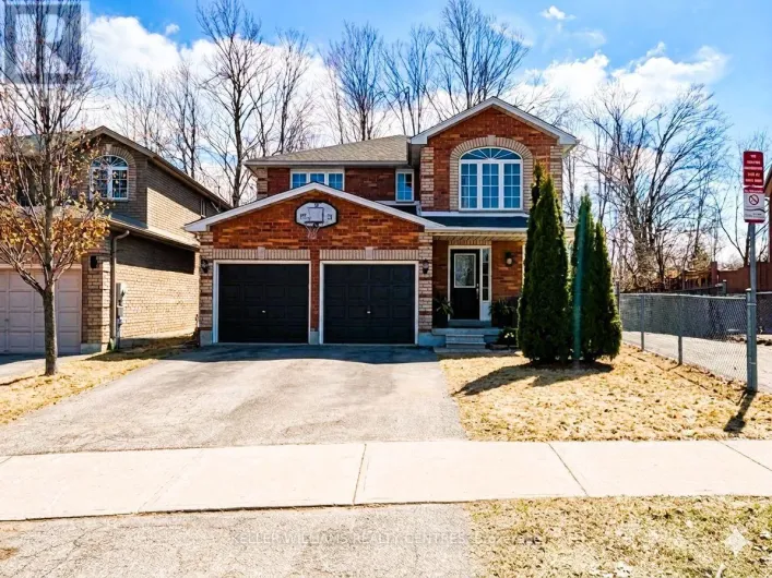 UPPER - 53 STOLLAR BOULEVARD, Barrie