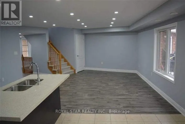 UPPER - 54 BAYCLIFFE CRESCENT, Brampton