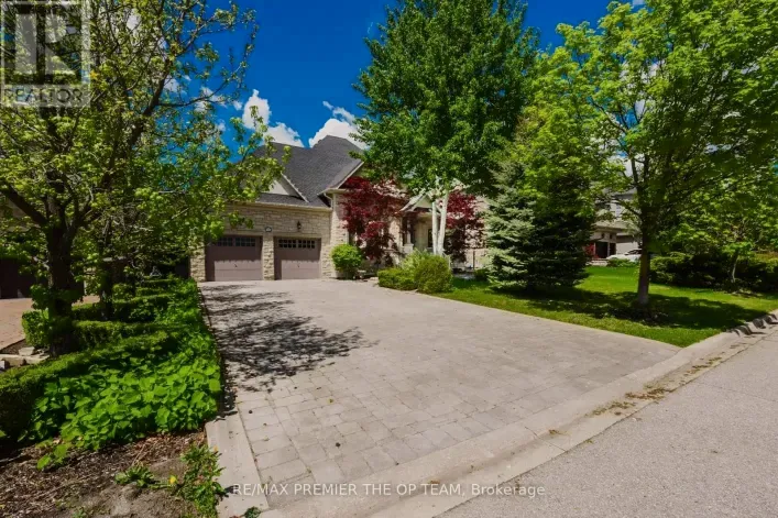House for rent: UPPER - 56 PARK RIDGE DRIVE, Vaughan