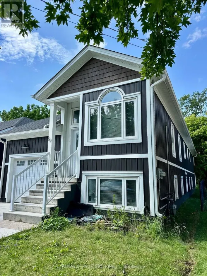 UPPER - 58 GRIFFITH STREET, Welland