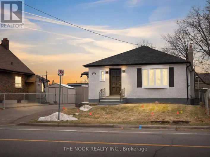 UPPER - 590 ATHOL STREET E, Oshawa