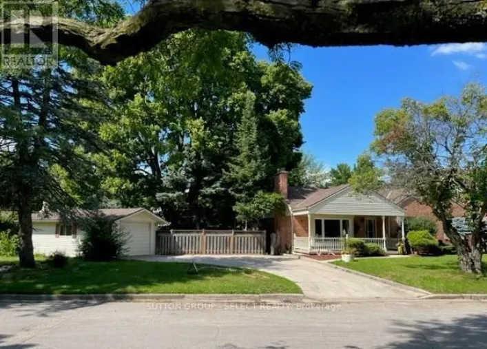 UPPER - 6 KIRKTON COURT, London North