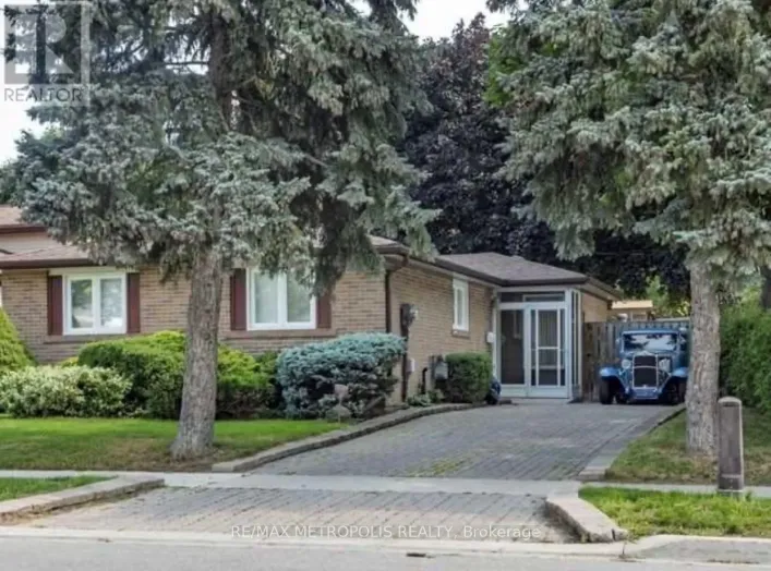 UPPER - 6 MADOC DRIVE, Brampton