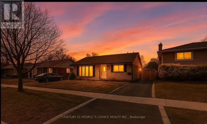 UPPER - 608 THORNWOOD AVENUE, Burlington