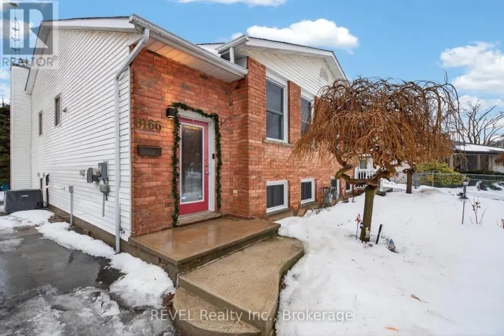 UPPER - 6166 WILDROSE CRESCENT, Niagara Falls
