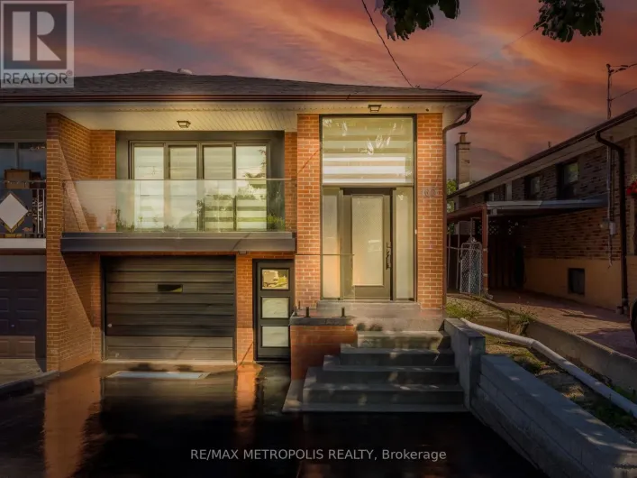 UPPER - 62 DAVELAYNE ROAD, Toronto