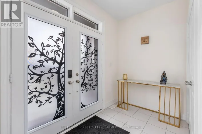 UPPER - 64 COLDWELL BAY CIRCLE, Vaughan