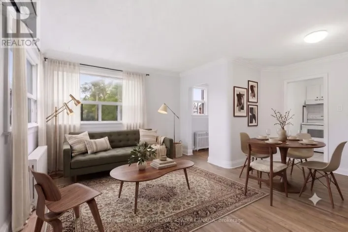 UPPER - 676 BERESFORD AVENUE, Toronto