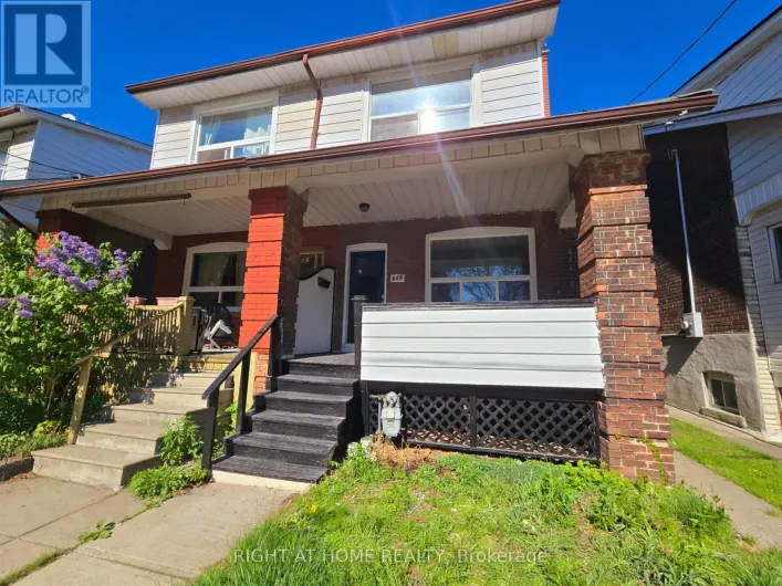UPPER - 685 GREENWOOD AVENUE, Toronto