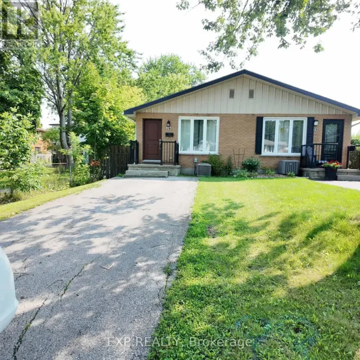 UPPER - 74 ALMOND ROAD, London South