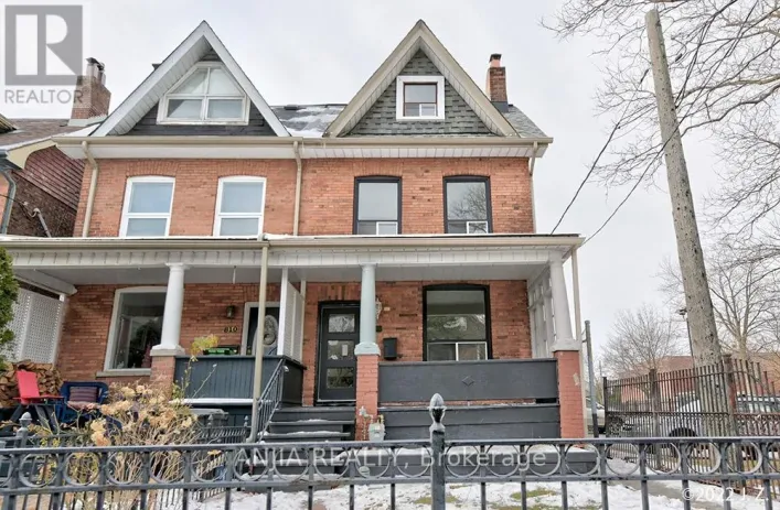 UPPER - 812 LOGAN AVENUE, Toronto