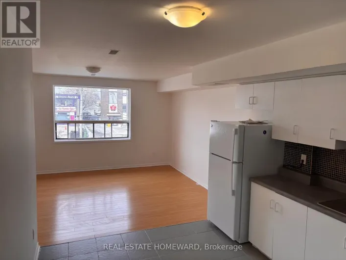 UPPER - 879A WILSON AVENUE, Toronto