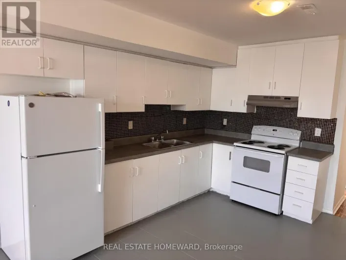 UPPER - 879A WILSON AVENUE, Toronto
