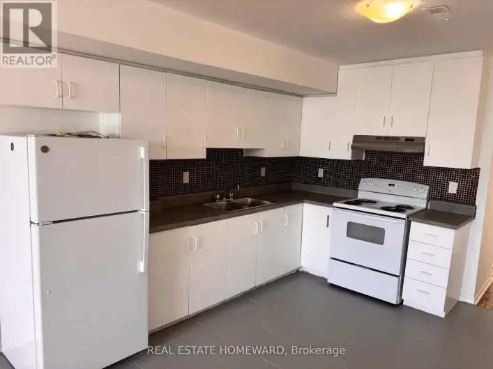 UPPER - 879A WILSON AVENUE, Toronto