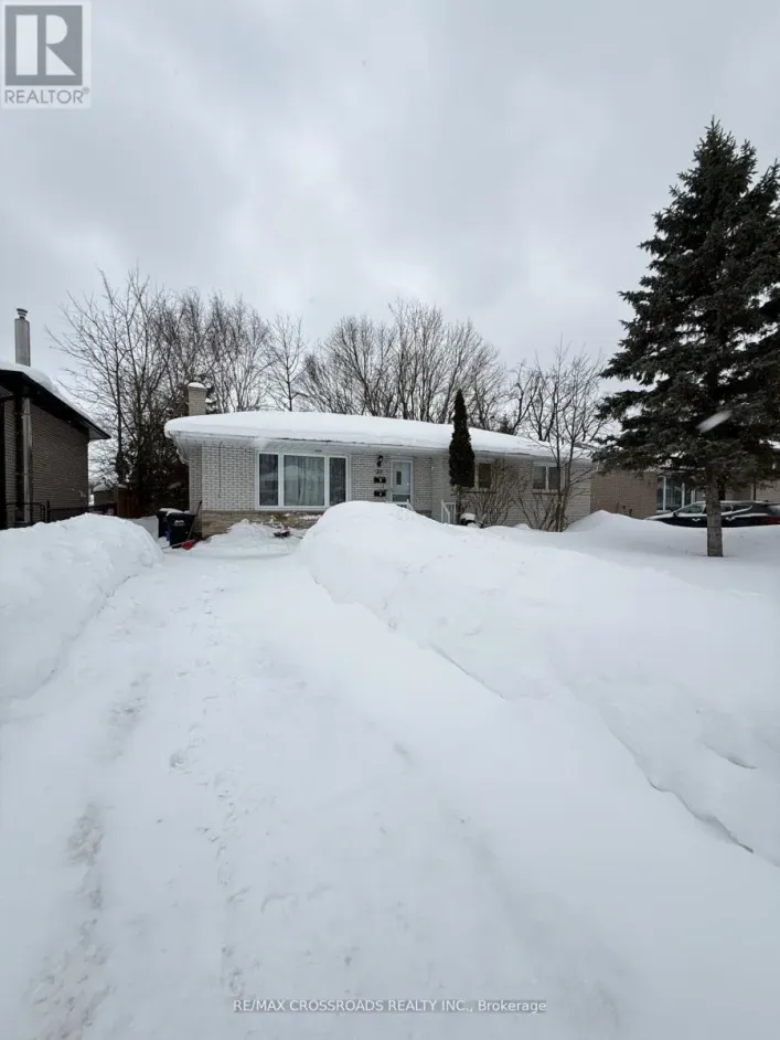 UPPER - 89 OTTAWAY AVENUE, Barrie