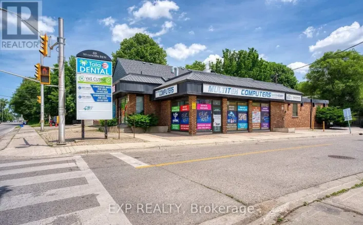 UPPER - 89 WHARNCLIFFE ROAD N, London North