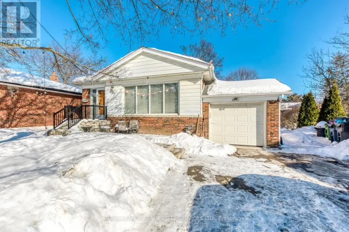 UPPER - 91 RAVENSCREST DRIVE, Toronto