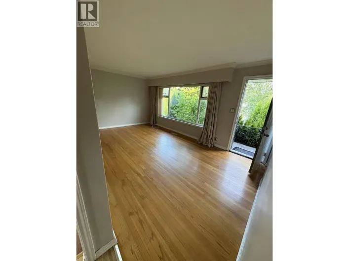 Upper 910 ROBINSON STREET, Coquitlam
