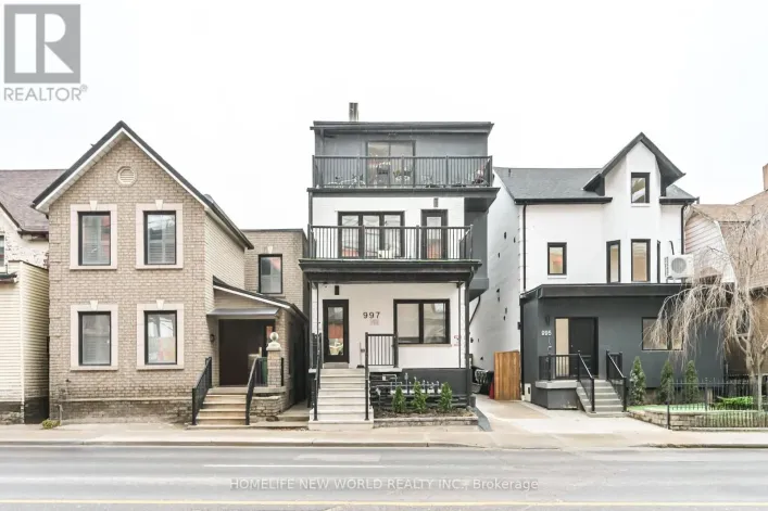 UPPER - 997 DUFFERIN STREET, Toronto